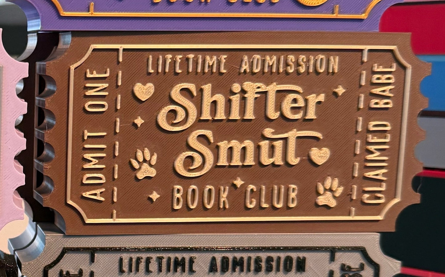 Ticket shelf sitter