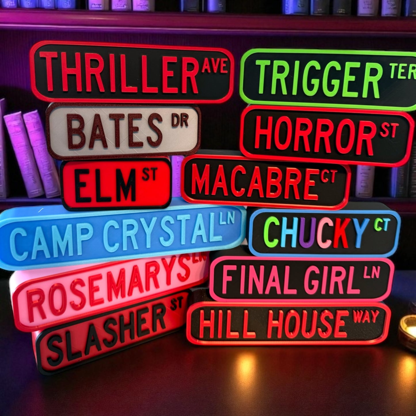 Street sign shelf sitter