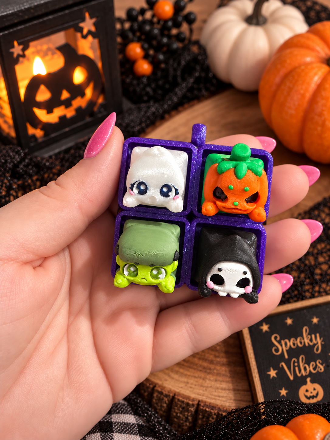 Halloween Artisan Keycaps | Cute Spooky Ghost, Pumpkin, Frankenstein & Skull Keycaps | 3D Printed Mechanical Keyboard Keycaps