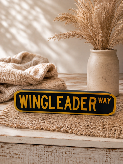 Wing Leader Way Sign – Fourth Wing Inspired Fantasy Bookshelf Decor | Dragon Reader Gift | Book Nook Sign