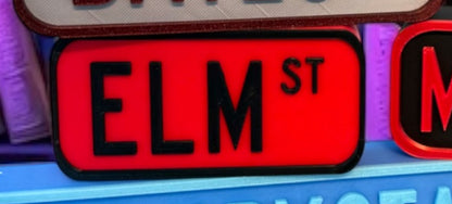 Street sign shelf sitter